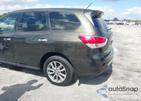 2015 Nissan Pathfinder S z USA, uszkodzony, nr VIN 5N1AR2MMXFC626032